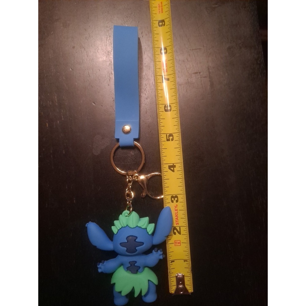 Disney Lilo & Stitch Hula 3D Keychain Backpack Clip Keyring Pendant Wristlet - Picture 3 of 3